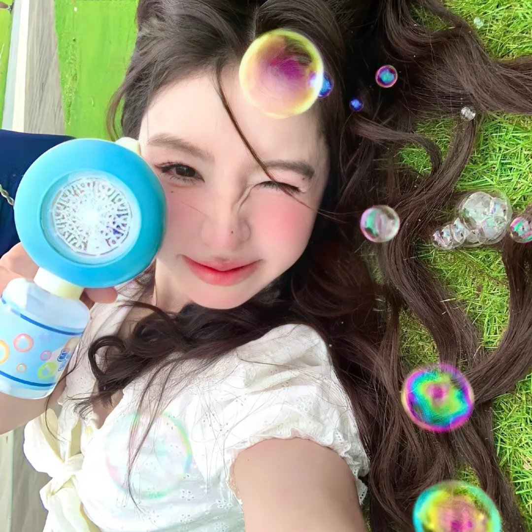 堡垒 2012 海报